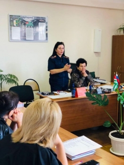 МЧС ПРОВЕЛО ЛЕКЦИИ С ПРЕПОДАВАТЕЛЬСКИМ СОСТАВОМ ШКОЛЫ-ИНТЕРНАТА ОЧАМЧЫРЫ
