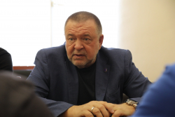 СЕРГЕЙ ФОМИН О ФЕСТИВАЛЯХ И НОВОМ СТАДИОНЕ ДЛЯ ШКОЛЬНИКОВ АБХАЗИИ