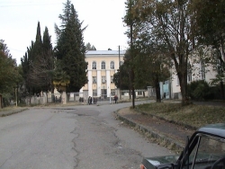 СТАРШЕКЛАССНИКИ ВЕРНУЛИСЬ В ШКОЛУ