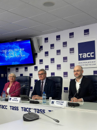 В НОВОСИБИРСКЕ ПРОШЛА ПРЕСС-КОНФЕРЕНЦИЯ ДИРЕКТОРА РУСДРАМА