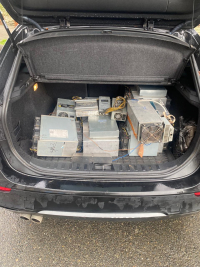 34 АППАРАТА ДЛЯ ДОБЫЧИ КРИПТОВАЛЮТЫ ИЗЪЯЛИ В СУХУМЕ