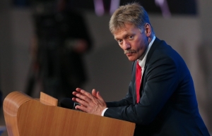 ПЕСКОВ НАЗВАЛ НЕВЕРНЫМИ УТВЕРЖДЕНИЯ О СОГЛАСИИ ПУТИНА НА УЧАСТИЕ МИРОТВОРЦЕВ В ДОНБАССЕ