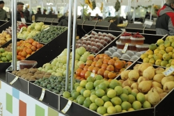ТОРГОВЫЙ ДОМ "АБХАЗИЯ" БУДЕТ ПРОДВИГАТЬ  ПРОДУКЦИЮ  АБХАЗСКИХ  ФЕРМЕРОВ  ПОД БРЕНДОМ "ДАРЫ АБХАЗИИ"