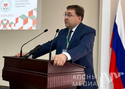 ЕВГЕНИЙ АЧКАСОВ: АБХАЗИЯ ПРЕТЕНДУЕТ НА РОЛЬ ЛИДЕРА В КУРОРТНОЙ МЕДИЦИНЕ В РЕГИОНЕ
