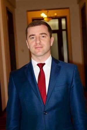 АДГУР АРДЗИНБА: В ЭТИ ДНИ НИЧЕГО КРИТИЧЕСКОГО ДЛЯ ЭКОНОМИКИ НАШЕЙ  СТРАНЫ НЕ ПРОИЗОШЛО