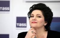 ХИБЛА ГЕРЗМАВА И АННА НЕТРЕБКО СПОЮТ ДУЭТОМ В КРЕМЛЕВСКОМ ДВОРЦЕ