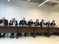 ОБЪЕДИНЕННАЯ ОППОЗИЦИЯ ВЫСТУПАЕТ ЗА ДОСРОЧНУЮ ОТСТАВКУ ПРЕЗИДЕНТА РАУЛЯ ХАДЖИМБА