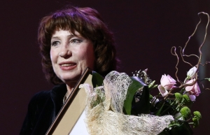 ЕЛЕНА КАМБУРОВА УДОСТОЕНА ПРЕМИИ "ХРУСТАЛЬНАЯ ТУРАНДОТ" В САМОЙ ПОЧЕТНОЙ НОМИНАЦИИ