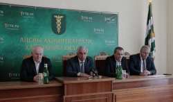 РАУЛЬ ХАДЖИМБА: &laquo;НАМ НАДО СДЕЛАТЬ ВСЕ, ЧТОБЫ НАША СТРАНА СОСТОЯЛАСЬ, ЧТОБЫ НАШИМ ДЕТЯМ БЫЛО, ЧТО ОСТАВИТЬ&raquo;
