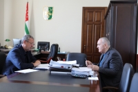 ПРЕМЬЕР-МИНИСТР АЛЕКСАНДР АНКВАБ ПРОВЁЛ ВСТРЕЧУ ПО ВОПРОСАМ ИСПОЛНЕНИЯ ПЛАНА МИНИСТЕРСТВА ПО НАЛОГАМ И СБОРАМ ЗА 8 МЕСЯЦЕВ