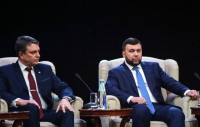 ГЛАВЫ ДНР И ЛНР ПОПРОСИЛИ ПУТИНА ПРИЗНАТЬ НЕЗАВИСИМОСТЬ РЕСПУБЛИК
