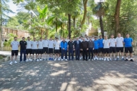 НАКАНУНЕ ОТКРЫТИЯ ЧЕМПИОНАТА МИРА ПО ФУТБОЛУ ПО ВЕРСИИ CONIFA РАУЛЬ ХАДЖИМБА ВСТРЕТИЛСЯ С ИГРОКАМИ И ТРЕНЕРСКИМ СОСТАВОМ СБОРНОЙ РЕСПУБЛИКИ АБХАЗИЯ ПО ФУТБОЛУ