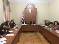 ПРЕЗИДЕНТ РАУЛЬ ХАДЖИМБА РАССКАЗАЛ ЖУРНАЛИСТАМ ОБ ИТОГАХ НЕДАВНЕЙ  РАБОЧЕЙ ПОЕЗДКИ  В МОСКВУ