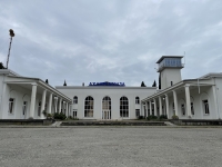 РУКОВОДИТЕЛЬ РОСАВИАЦИИ ПРИЕХАЛ В АБХАЗИЮ ОСМОТРЕТЬ АЭРОПОРТ
