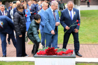 ГУБЕРНАТОР БРЯНСКОЙ ОБЛАСТИ ПРИНЯЛ ДЕЛЕГАЦИИ ГОРОДОВ-ПОБРАТИМОВ
