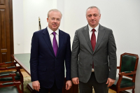 ПРЕЗИДЕНТ АБХАЗИИ ВСТРЕТИЛСЯ С ПРЕМЬЕР-МИНИСТРОМ БАШКОРТОСТАНА