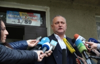 НА ВЫБОРАХ ПРЕЗИДЕНТА МОЛДАВИИ ПОБЕЖДАЕТ ЛИДЕР СОЦИАЛИСТОВ ИГОРЬ ДОДОН
