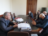 АЛЕКСАНДР АНКВАБ ПРИНЯЛ СОТРУДНИКОВ ТКУАРЧАЛСКОГО ТЕАТРА