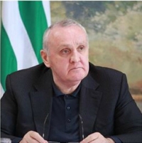 АЛЕКСАНДР АНКВАБ: ПО ИТОГАМ ПОЛУГОДИЯ ОКАЗАНО УСЛУГ В ВОСЕМЬ РАЗ МЕНЬШЕ, ЧЕМ ОБЫЧНО