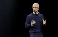 ГЛАВА APPLE СЧИТАЕТ, ЧТО ТЕХНОЛОГИИ НУЖНО ВНЕДРЯТЬ НАРЯДУ С ОБЩЕЧЕЛОВЕЧЕСКИМИ ЦЕННОСТЯМИ
