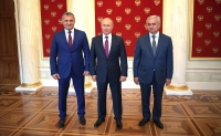 В КРЕМЛЕ СОСТОЯЛАСЬ ТРЁХСТОРОННЯЯ ВСТРЕЧА ГЛАВ РОССИИ, ЮЖНОЙ ОСЕТИИ И АБХАЗИИ