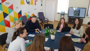 МЭР ВСТРЕТИЛСЯ КОЛЛЕКТИВОМ УПРАВЛЕНИЯ ПО ДЕЛАМ МОЛОДЕЖИ И СПОРТА