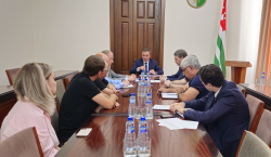 В КАБМИНЕ ОБСУДИЛИ СИТУАЦИЮ  НА ТОПЛИВНОМ РЫНКЕ