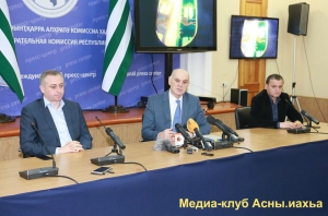 АСЛАН БЖАНИЯ: НАМ НЕОБХОДИМ СПЛАВ МУДРОСТИ И МОЛОДОСТИ