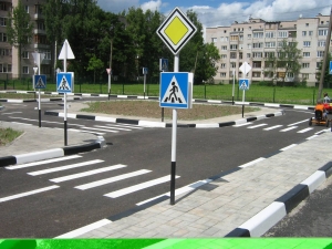 В СУХУМСКОМ  ДОМЕ ЮНОШЕСТВА ВСКОРЕ ПОЯВИТСЯ ПЕРВЫЙ В АБХАЗИИ АВТОГОРОДОК