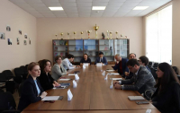 НА ЭКОНОМИЧЕСКОМ ФАКУЛЬТЕТЕ АГУ СОСТОЯЛСЯ КРУГЛЫЙ СТОЛ