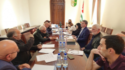 КОМИССИЯ ПО МОНУМЕНТАЛЬНОМУ ИСКУССТВУ ВЫБРАЛА ПРОЕКТ ПАМЯТНИКА ОСНОВАТЕЛЮ ГАЛА ТЛАБГАНУ КЕЦБА