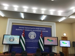 В АБХАЗИИ НАЧАЛОСЬ ПОВТОРНОЕ ГОЛОСОВАНИЕ ПО ВЫБОРАМ ПРЕЗИДЕНТА