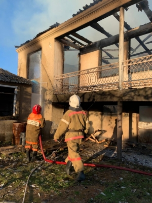 В АДЗЮБЖЕ СГОРЕЛ ЖИЛОЙ ДОМ