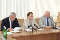 ОБЩЕСТВЕННАЯ ПАЛАТА  ПРЕДЛАГАЕТ СОЗДАТЬ  ОБЩЕСТВЕННЫЕ  СОВЕТЫ  ПРИ МИНИСТЕРСТВЕ ВНУТРЕННИХ ДЕЛ И ГЕНЕРАЛЬНОЙ ПРОКУРАТУРЕ