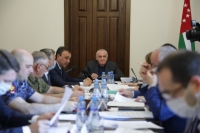 С ЗАСЕДАНИЯ КМ АБХАЗИИ