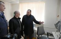 СЕРГЕЙ КИРИЕНКО ПОБЫВАЛ В РЕСПУБЛИКАНСКОЙ БОЛЬНИЦЕ В СУХУМЕ
