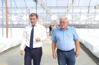 В НОВОМ КЫНДГСКОМ ТЕПЛИЧНОМ  КОМПЛЕКСЕ ПЕРВЫЙ УРОЖАЙ ОВОЩЕЙ ПЛАНИРУЮТ ПОЛУЧИТЬ В ЯНВАРЕ 2018 Г.