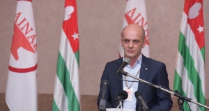 АЛМАС ДЖАПУА: ДВЕ ОСНОВНЫЕ ПОЛИТИЧЕСКИЕ СИЛЫ, ПООЧЕРЕДНО УПРАВЛЯВШИЕ НАШЕЙ СТРАНОЙ НА ПРОТЯЖЕНИИ ПОСЛЕДНИХ 20 ЛЕТ, НЕ СУМЕЛИ ВОЗГЛАВИТЬ ПРОЦЕСС РЕФОРМИРОВАНИЯ НАШЕГО ГОСУДАРСТВА