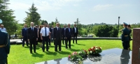 ПОЧТИЛИ ПАМЯТЬ ПЕРВОГО ПРЕЗИДЕНТА АБХАЗИИ