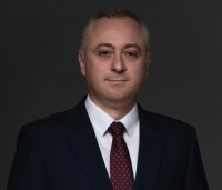 БИОГРАФИЯ КАНДИДАТА В ПРЕЗИДЕНТЫ БАДРЫ ГУНБА