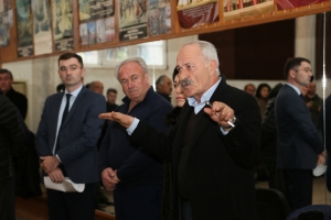 НАРОДНЫЙ АРТИСТ АБХАЗИИ И  КЧР ВАЛЕРИЙ ТАНИЯ СТАЛ РУКОВОДИТЕЛЕМ ГОСУДАРСТВЕННОГО ЗАСЛУЖЕННОГО АНСАМБЛЯ НАРОДНОЙ ПЕСНИ И ТАНЦА АБХАЗИИ