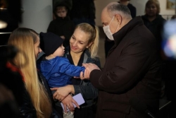 АБХАЗИЯ ГОТОВА В СЛУЧАЕ НЕОБХОДИМОСТИ ПРИНЯТЬ ЕЩЕ ВЫНУЖДЕННЫХ ПЕРЕСЕЛЕНЦЕВ ИЗ ДОНБАССА