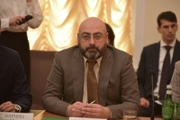 МИНИСТР ТУРИЗМА СЧИТАЕТ СТРОИТЕЛЬСТВО АПАРТ-ОТЕЛЕЙ  ПЕРСПЕКТИВНЫМ