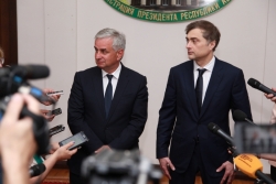 ВЛАДИСЛАВ СУРКОВ: РЫНОК НЕДВИЖИМОСТИ В АБХАЗИИ ДОВОЛЬНО ЖЕСТКО ОГРАНИЧЕН