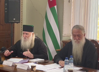 В СУХУМЕ ОБСУДИЛИ АКТУАЛЬНЫЕ ВОПРОСЫ ДУХОВНО-НРАВСТВЕННОГО ВОСПИТАНИЯ