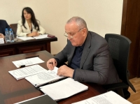СОВЕЩАНИЕ ПО ВОПРОСАМ РАССЕЛЕНИЯ ЖИЛЬЦОВ ДОМА ПО УЛ. НАЗАДЗЕ