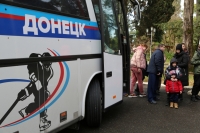 НОВАЯ ГРУППА БЕЖЕНЦЕВ ПРИБЫЛА В АБХАЗИЮ