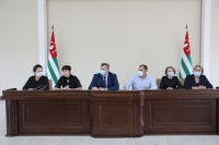 ПРИВИВКУ ОТ КОРОНАВИРУСА  СДЕЛАЛИ 4682 ЧЕЛОВЕКА