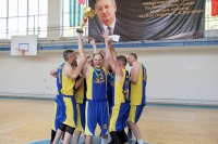 НАГРАДЫ УЧАСТНИКАМ ТУРНИРА ПО БАСКЕТБОЛУ НА КУБОК ПРЕЗИДЕНТА СЕРГЕЯ БАГАПШ