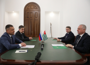 ПРЕЗИДЕНТ ВСТРЕТИЛСЯ С ГУБЕРНАТОРОМ ПСКОВСКОЙ ОБЛАСТИ